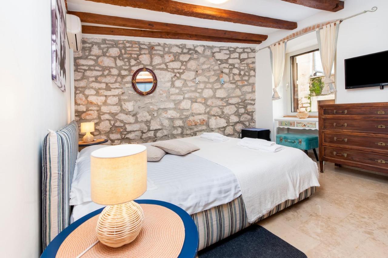Revera Rooms Rovinj Exterior photo